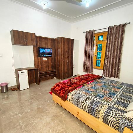 Travelodge Homestay Bīr Dış mekan fotoğraf